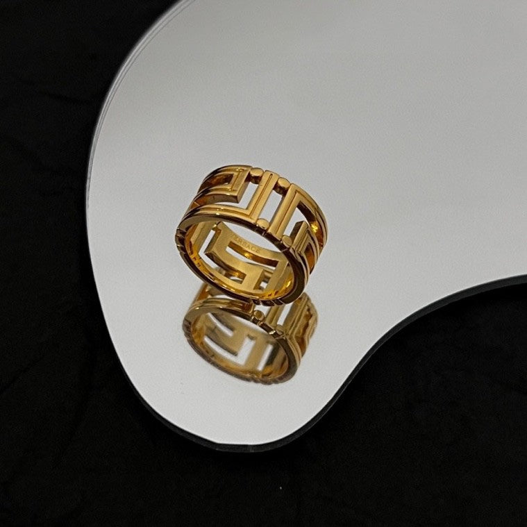 GRECA 18K Gold Ring