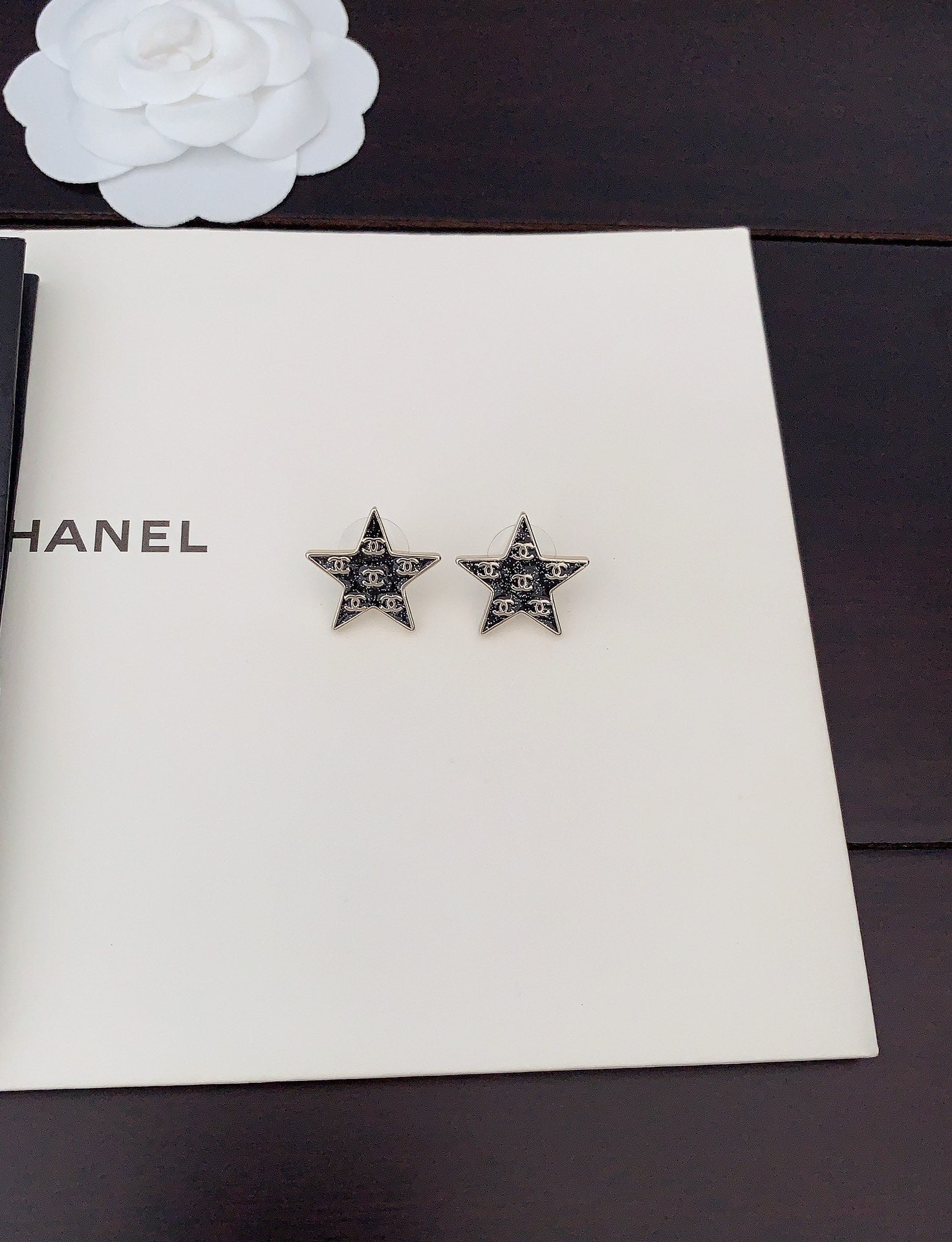Chanel Star 18K Gold Earrings