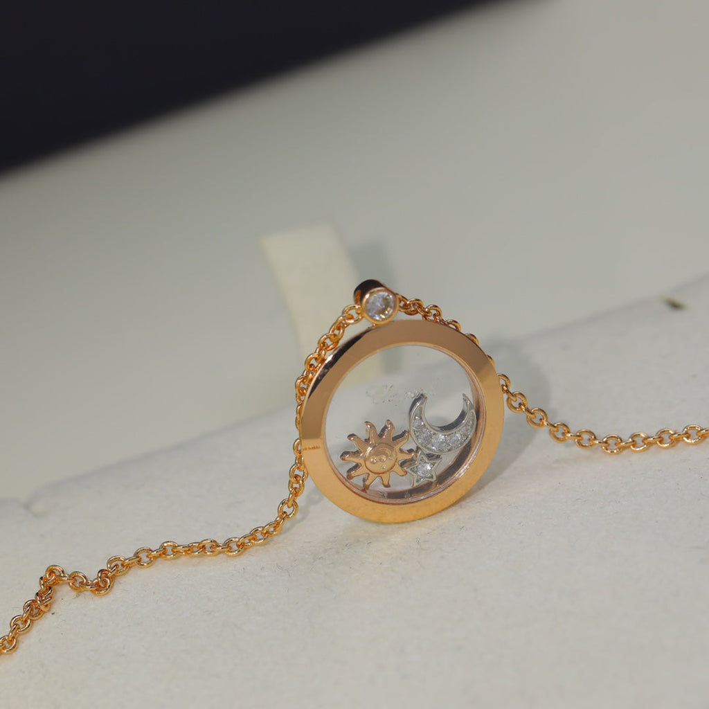 Happy Diamonds Pendant 18K Gold Necklace