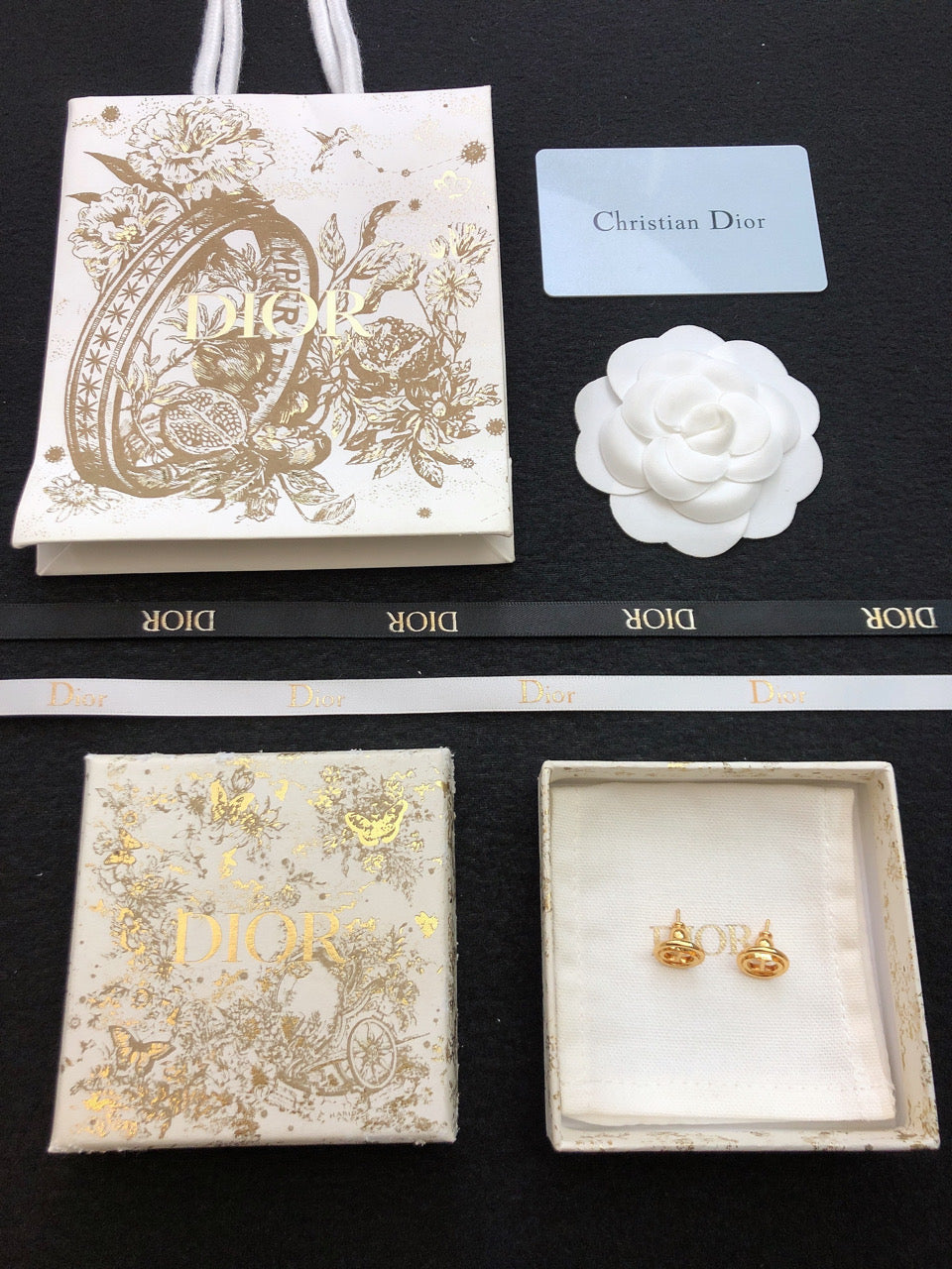Dior 30 Montaigne 18K Gold Earrings