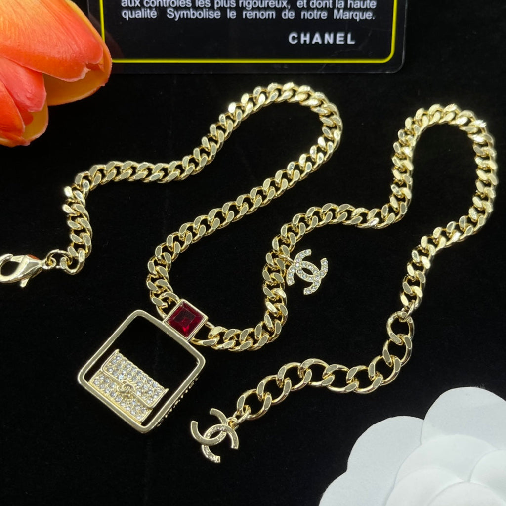 Chanel Bag Pendant Chain 18K Gold Necklace