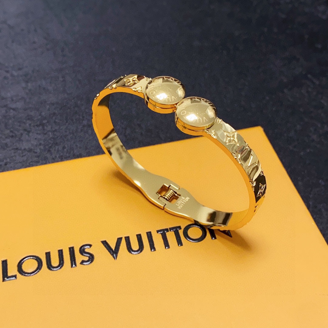 Louis Vuitton Vintage 18K Gold Bracelet