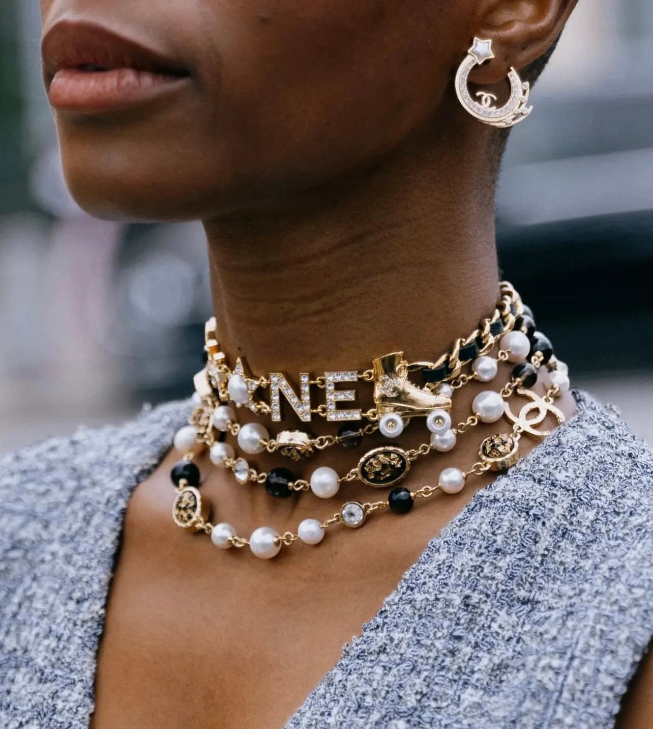 Chanel 24B Long Pearls 18K Gold Necklace