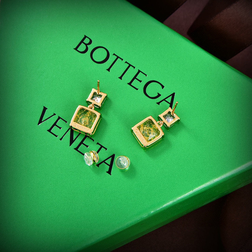 Bvlgari Crystals 18K Gold Earrings