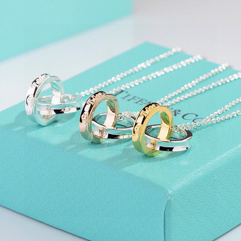 Tiffany 1837 Interlocking Circles Pendant 18K Gold Necklace