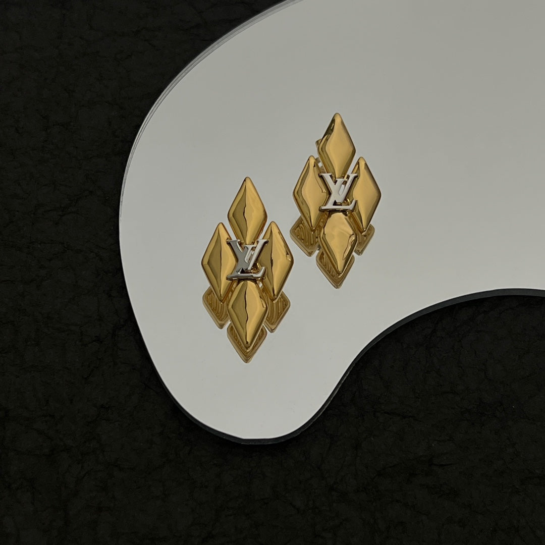 Louis Vuitton GO-14 18K Gold Earrings