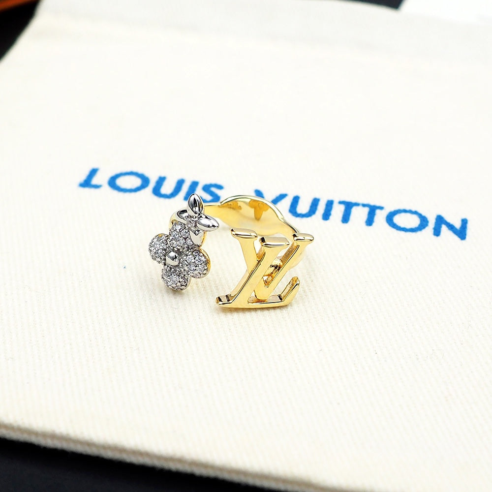 Louis Vuitton Gram 18K Gold Ring