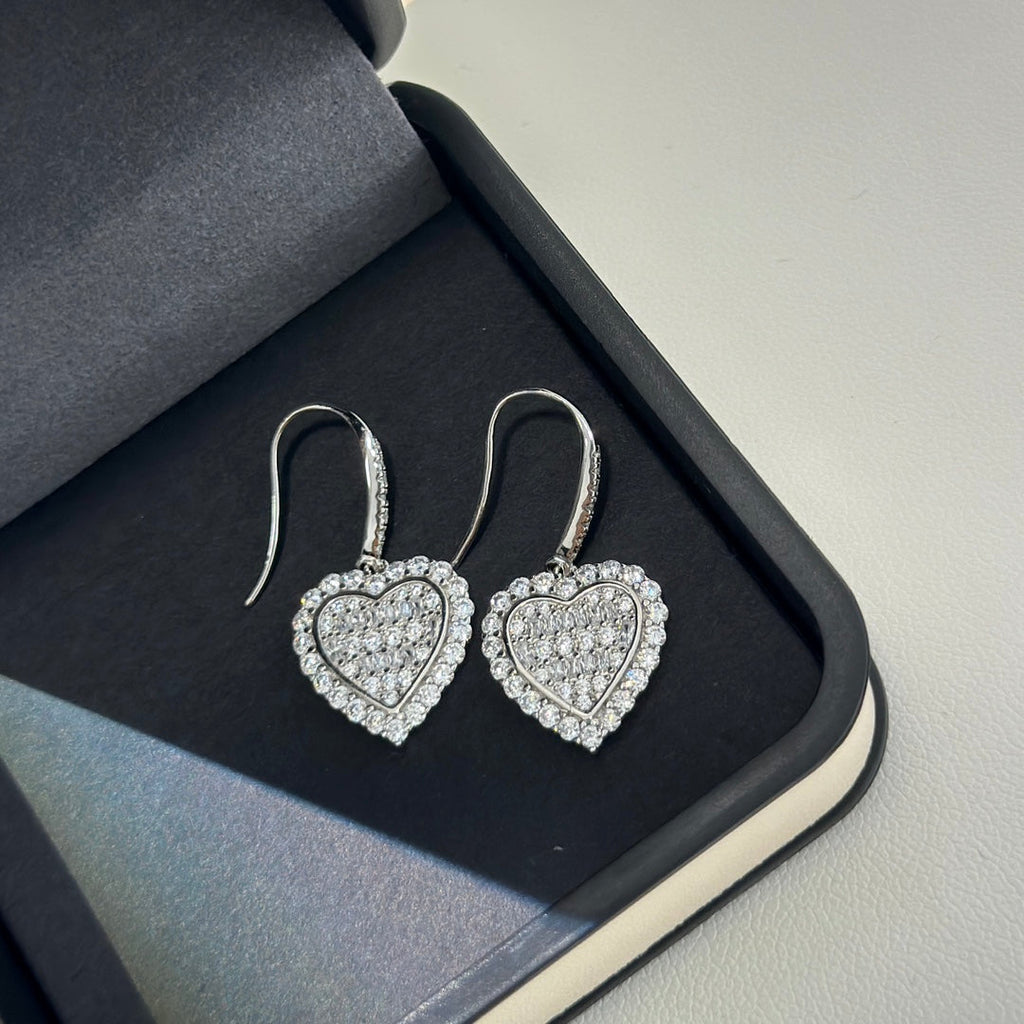 Tiffany Heart Diamonds 18K Gold Earrings