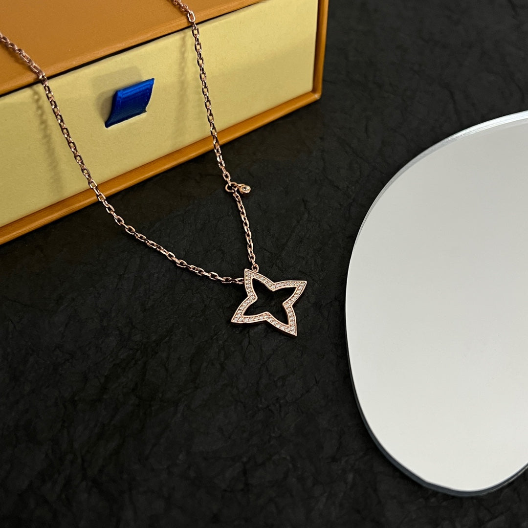 Louis Vuitton Blossom Pendant 18K Gold Necklace