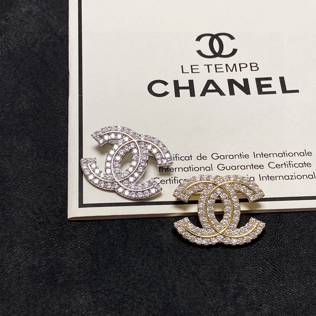 Chanel Diamonds Set Brooches 18K Gold Brooch