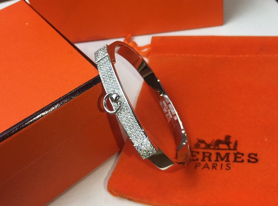 Hermes Collier De Chien Diamond 18K Gold Bracelet