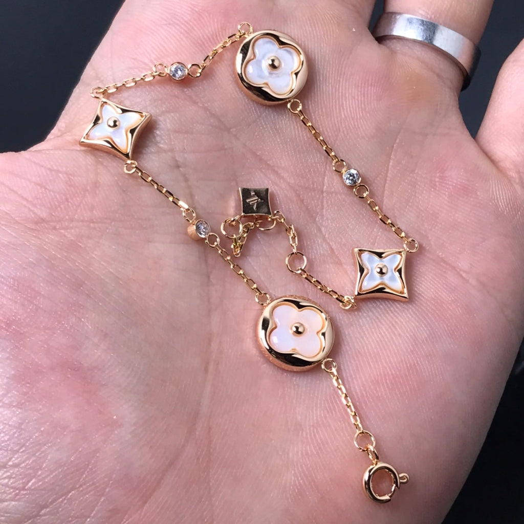 Louis Vuitton Idylle Blossom 18K Gold Bracelet