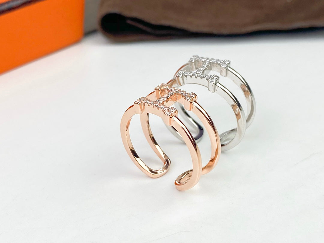 Hermes Ever Chaine D'ancre 18K Gold Ring