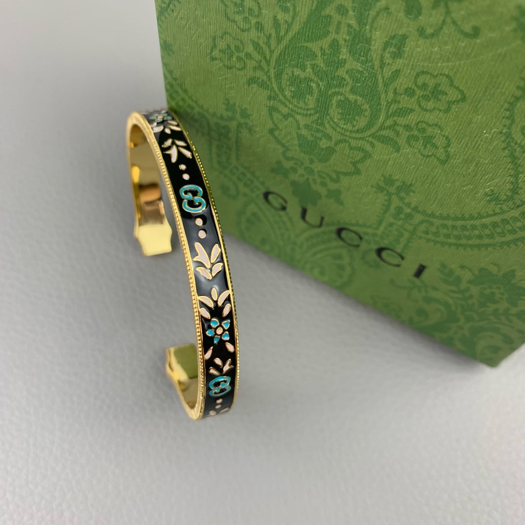 Gucci Double Icon Blooms 18K Gold Bracelet