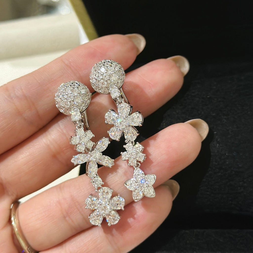 Folie Des Pr ̈¦s 18K Gold Earrings