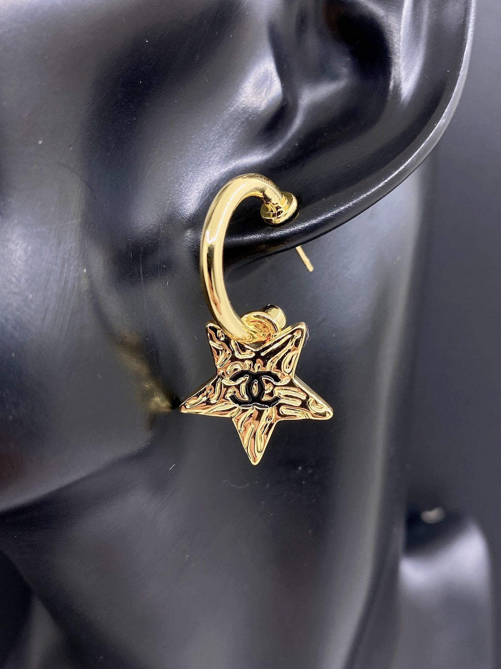 Chanel Heart Star 18K Gold Earrings