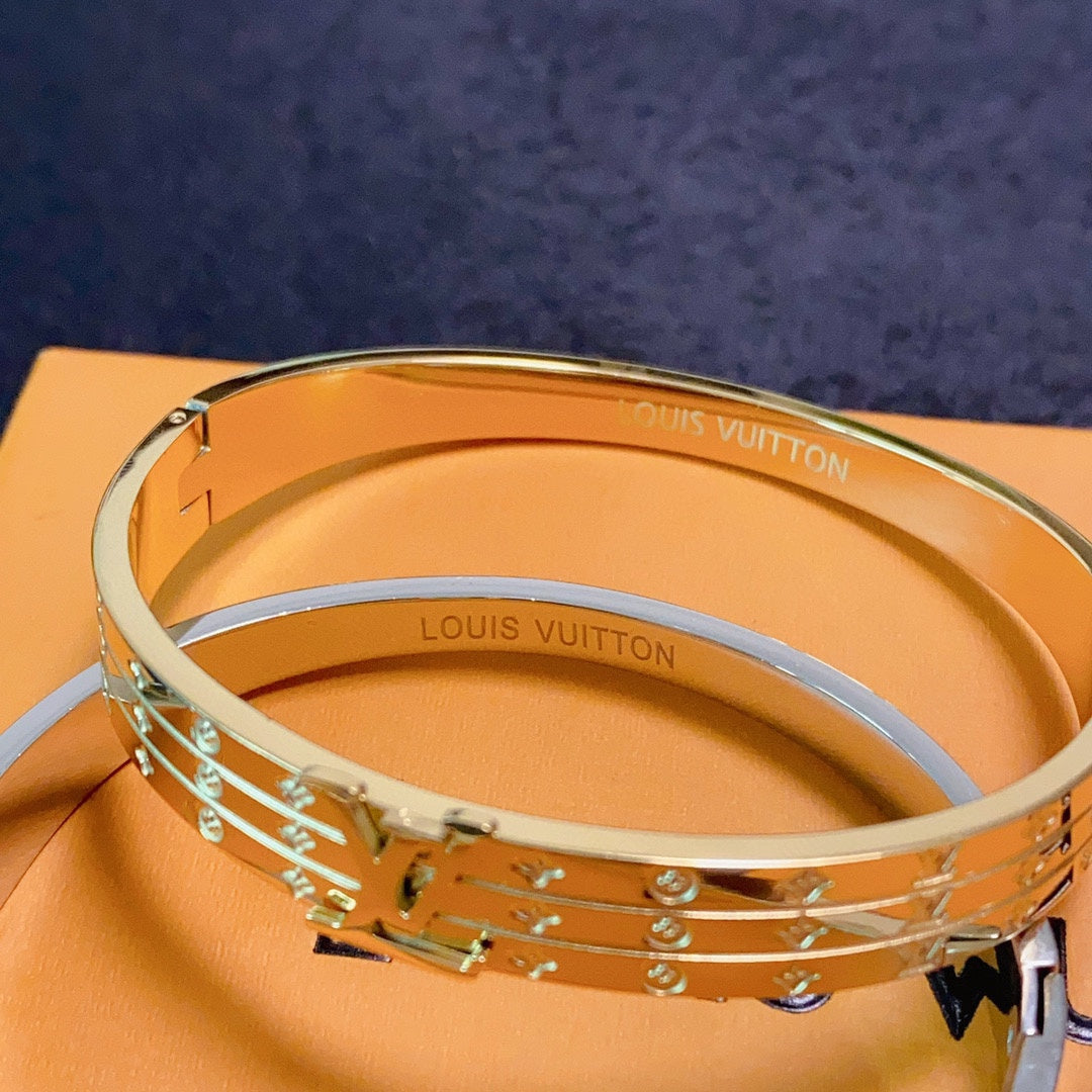 Louis Vuitton Vintage Monogram 18K Gold Bracelet