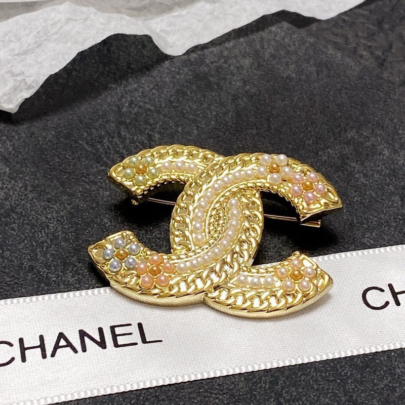 Chanel Pearl Gold 18K Gold Brooch