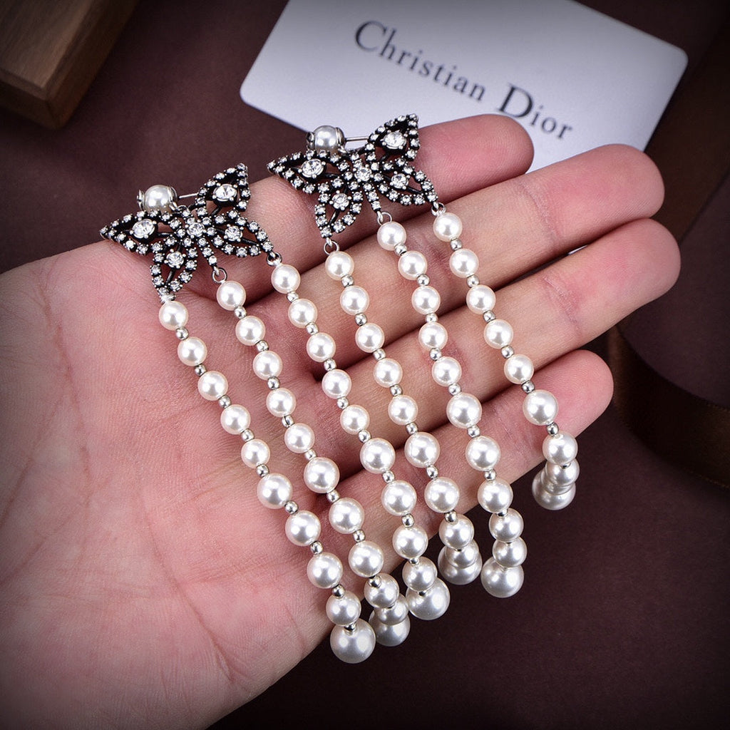 Dior Pearls Tassel Long 18K Gold Earrings