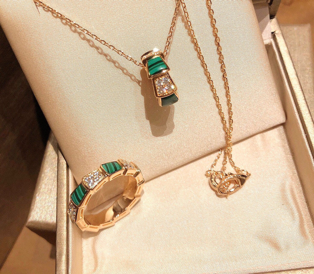 Bvlgari Serpenti Viper Malachite 18K Gold Ring
