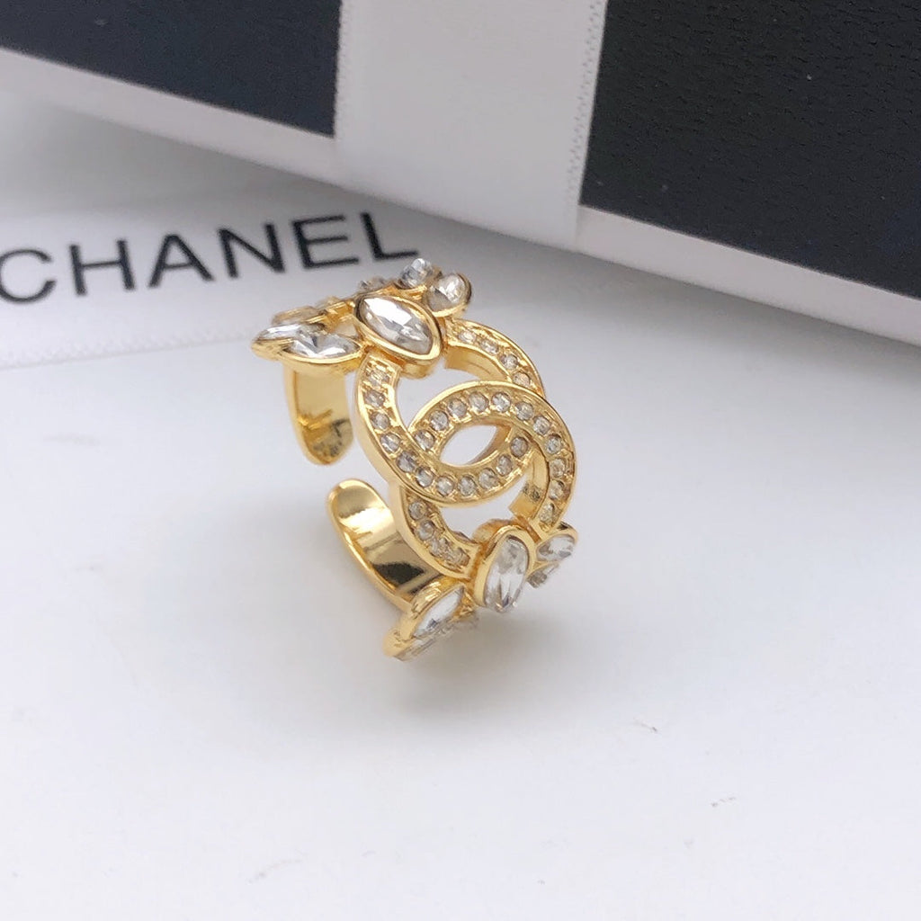 Chanel Flower Crystals 18K Gold Ring