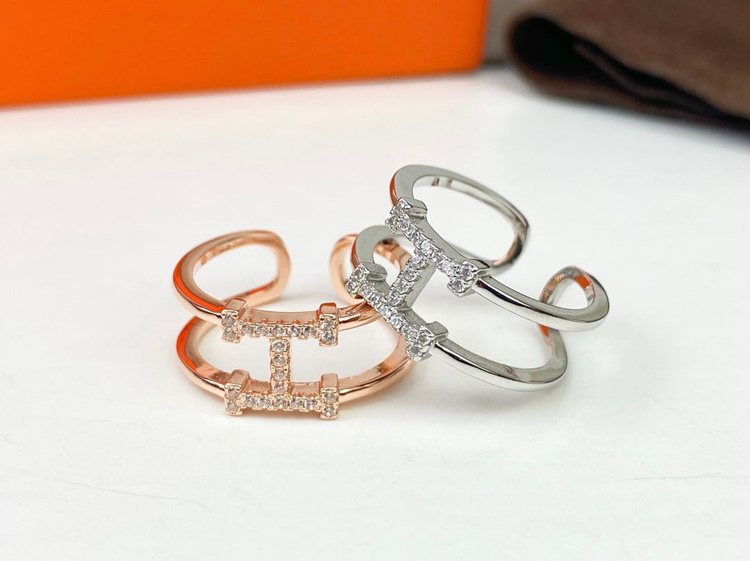 Hermes Ever Chaine D'ancre 18K Gold Ring