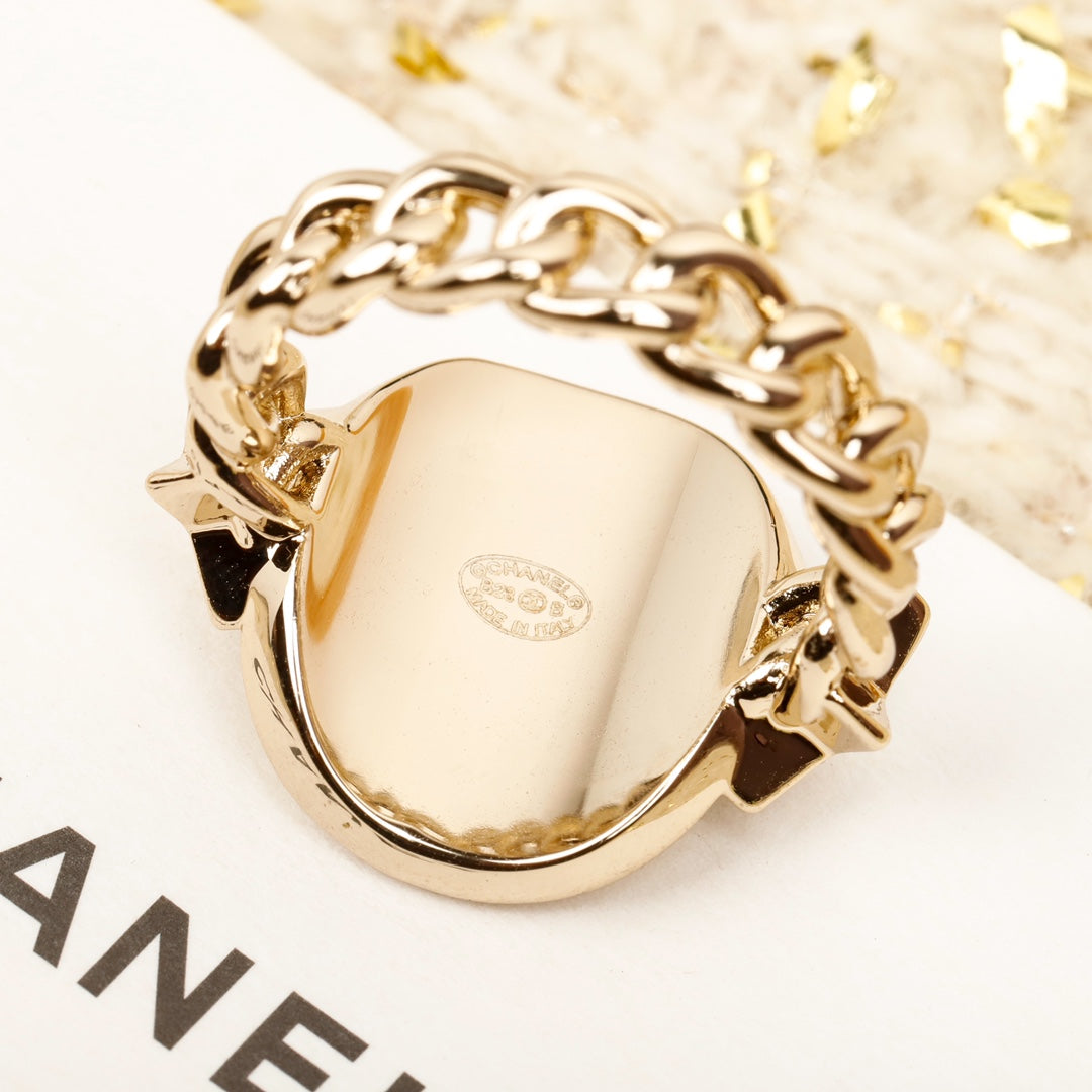 Chanel Chain 18K Gold Ring