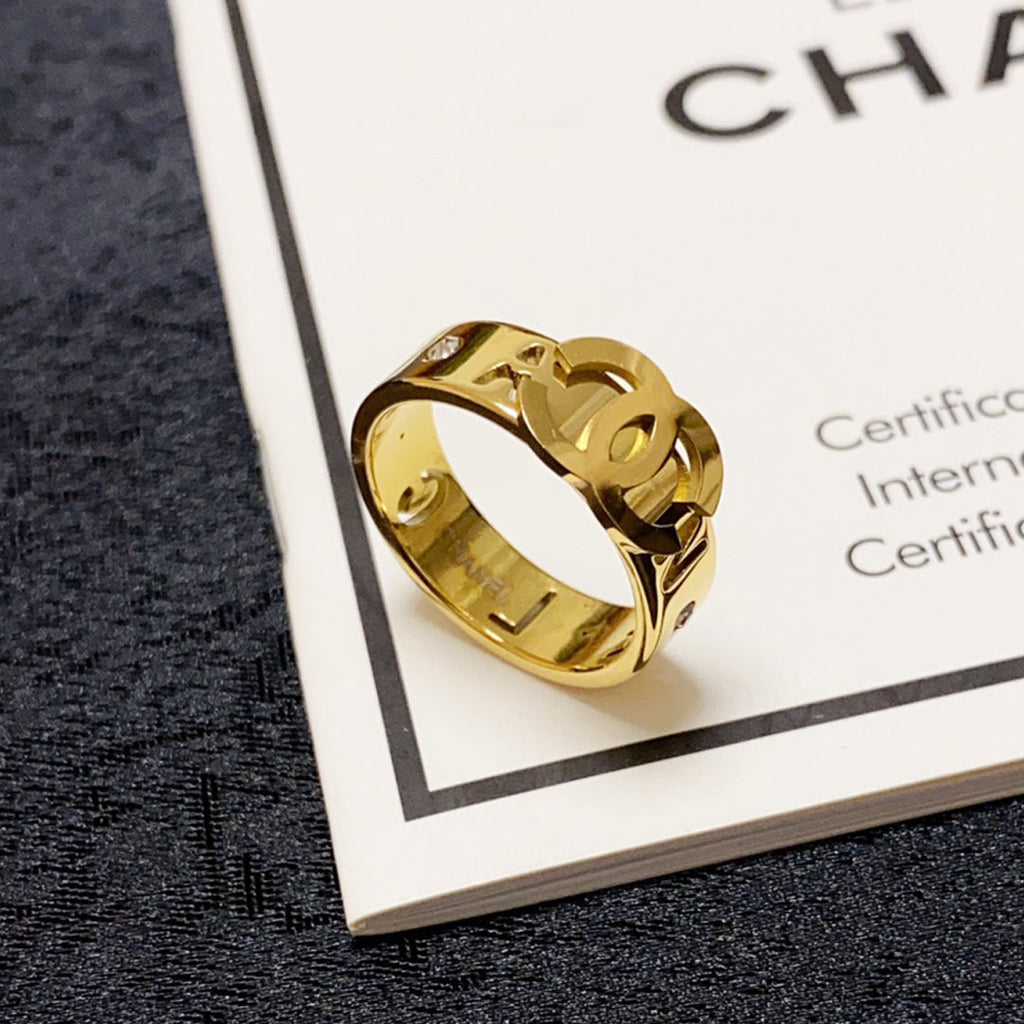 Chanel 18K Yellow Gold Ring