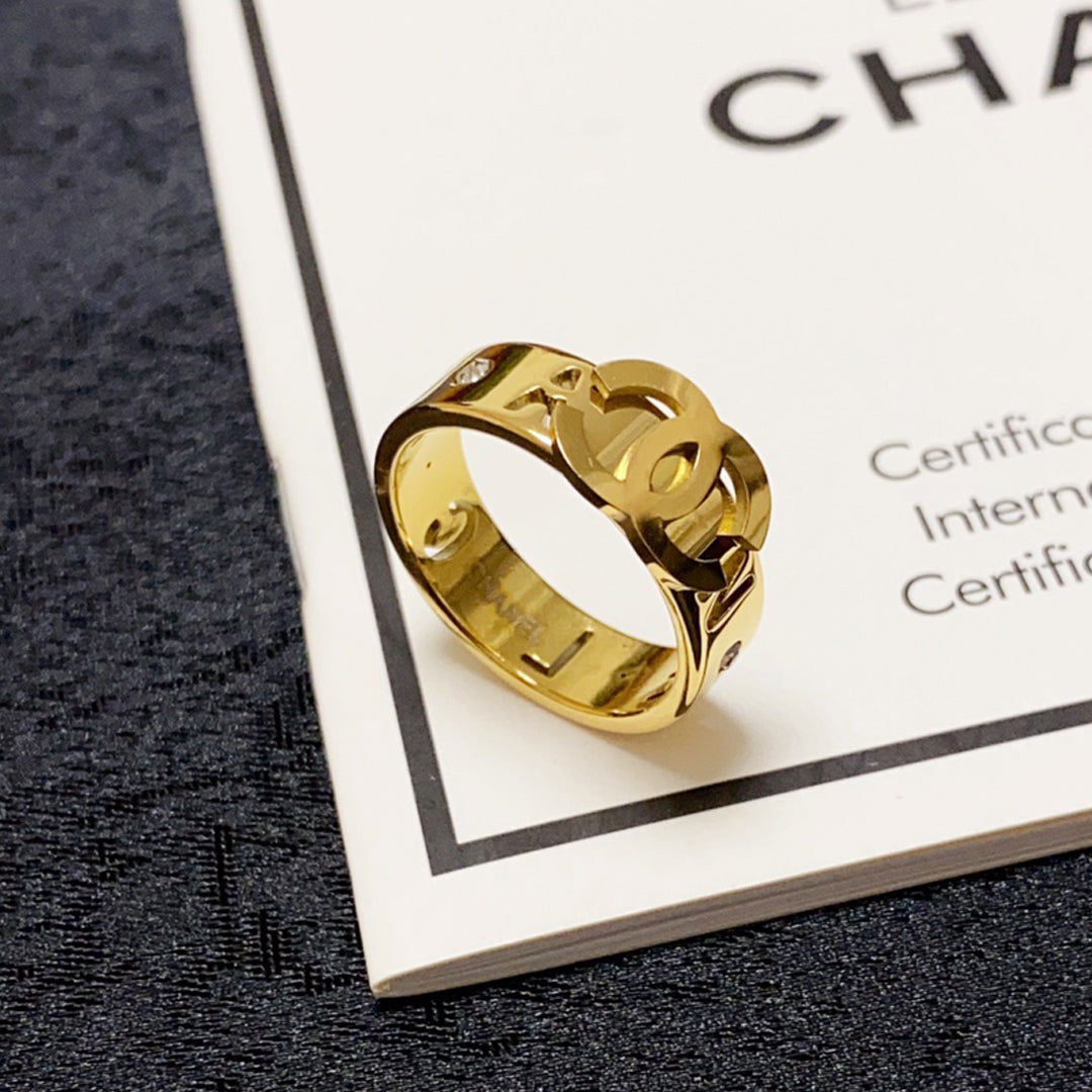 Chanel 18K Yellow Gold Ring