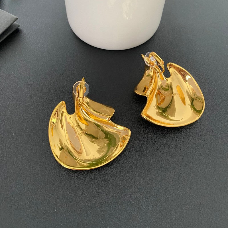 YSL Gold 18K Gold Earrings