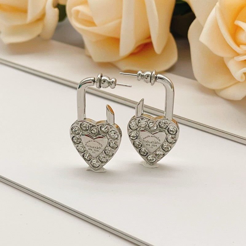 Tiffany Diamond Heart 18K Gold Earrings