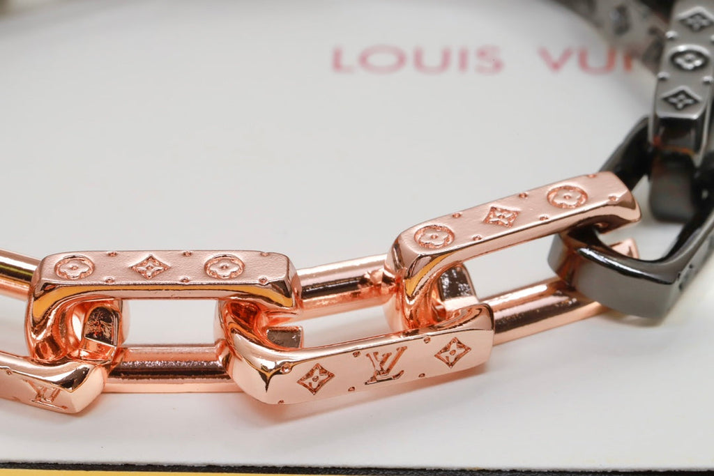 Louis Vuitton Monogram Chain 18K Gold Bracelet
