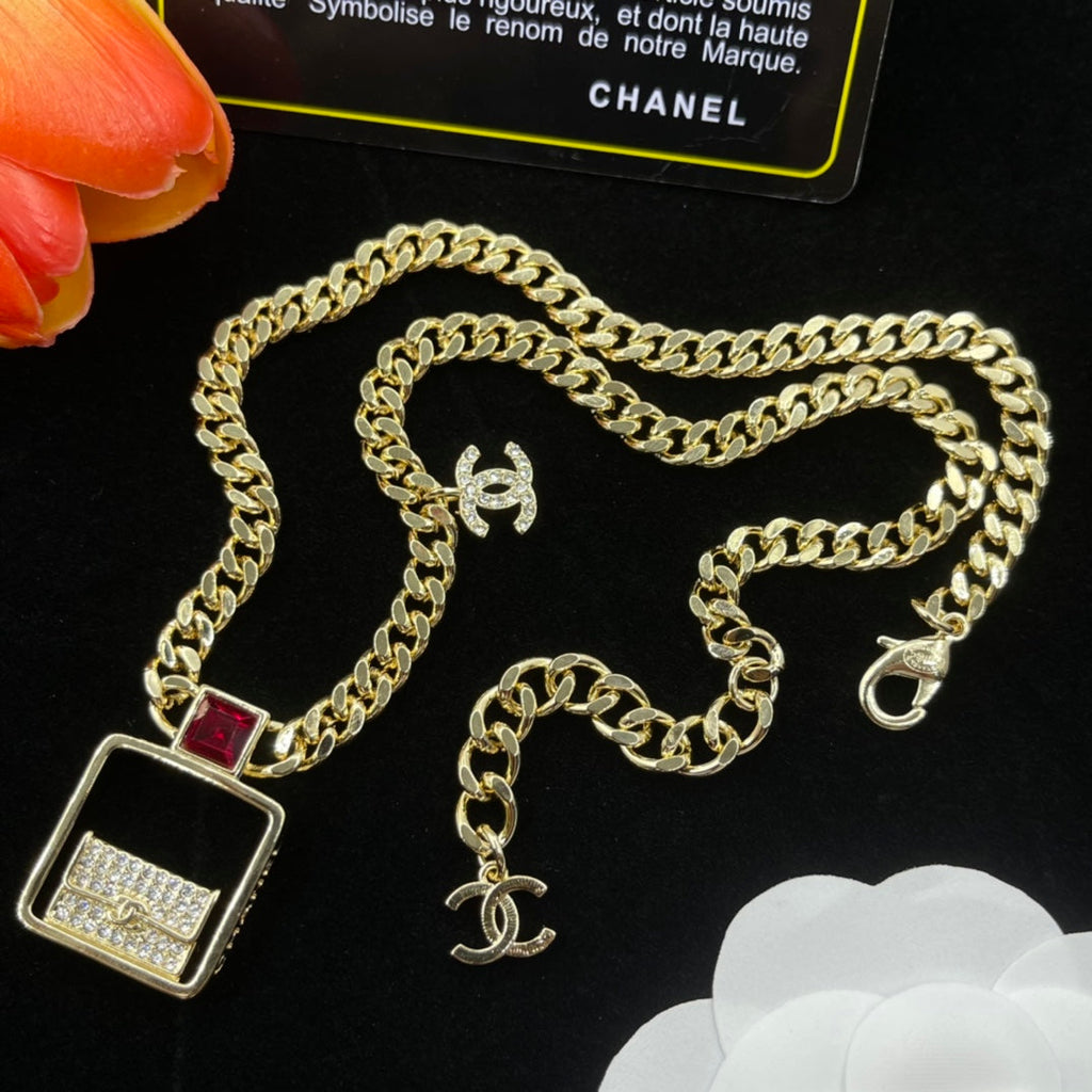 Chanel Bag Pendant Chain 18K Gold Necklace