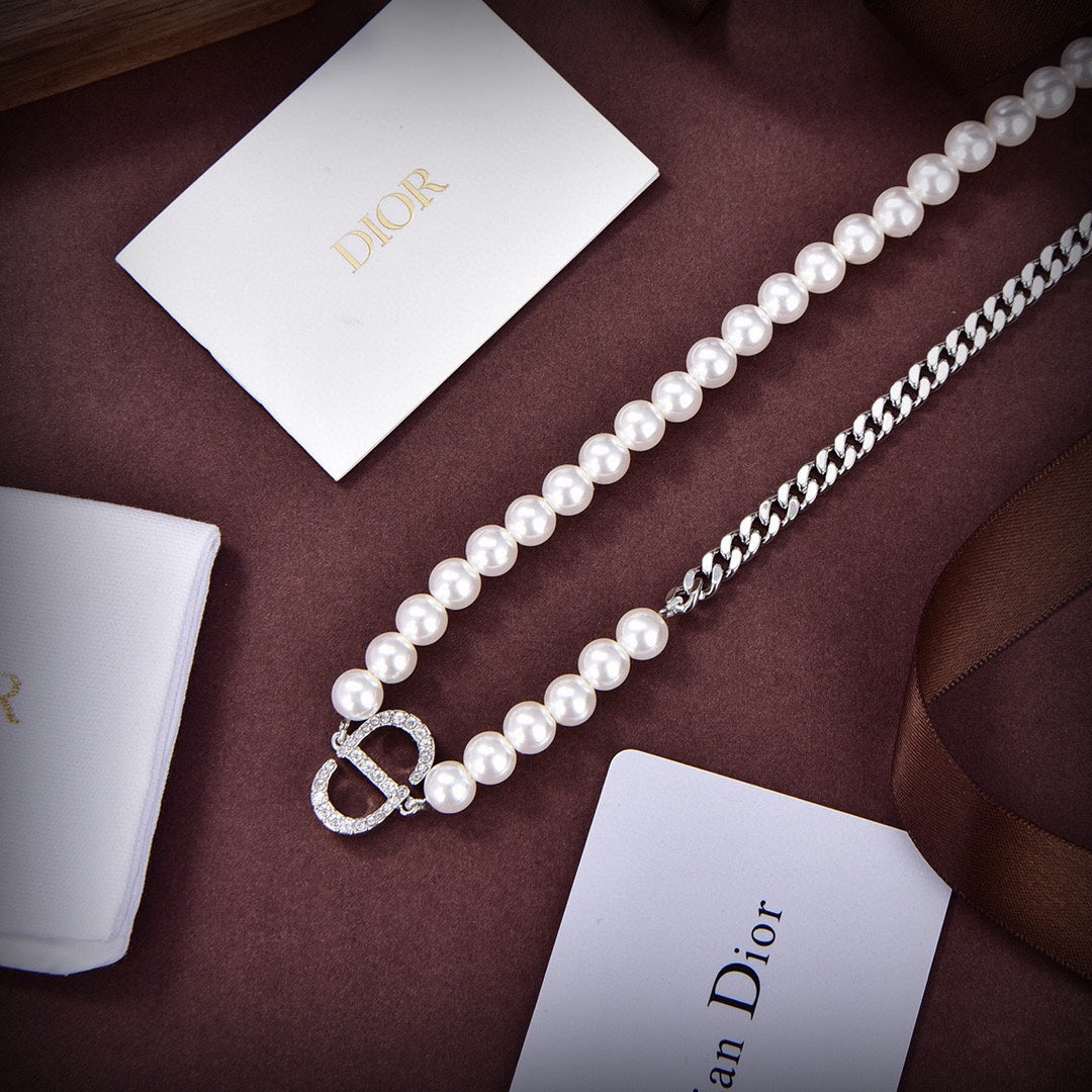 Dior Celine Gourmette Pearls 18K Gold Necklace