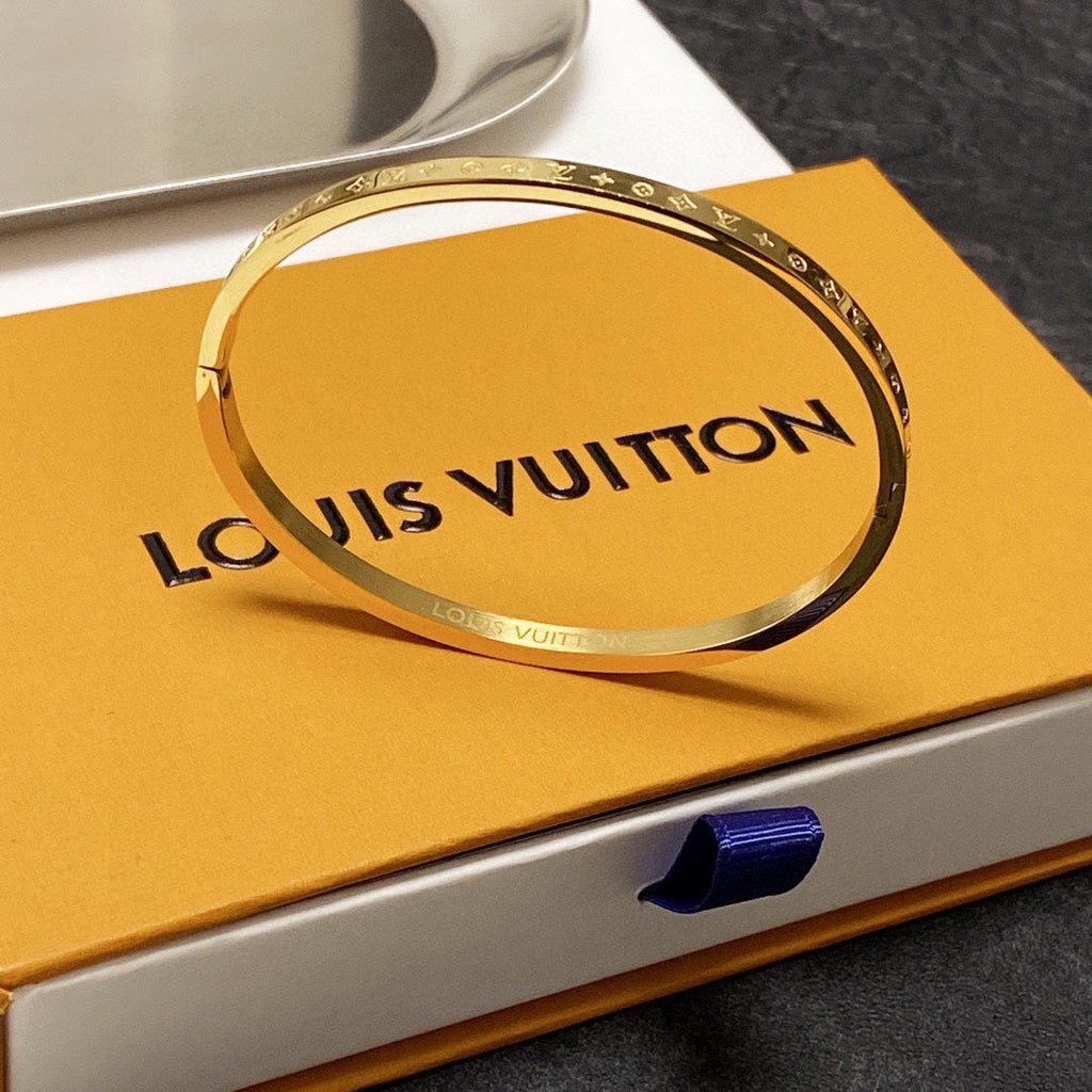 Louis Vuitton Vintage 18K Gold Bracelet