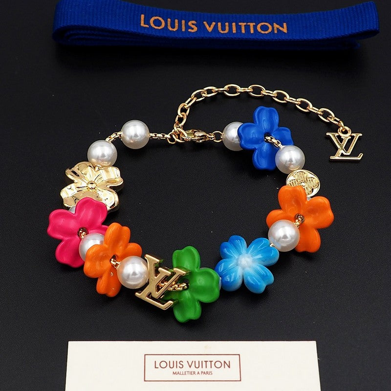 Louis Vuitton Surfin' Flower 18K Gold Bracelet