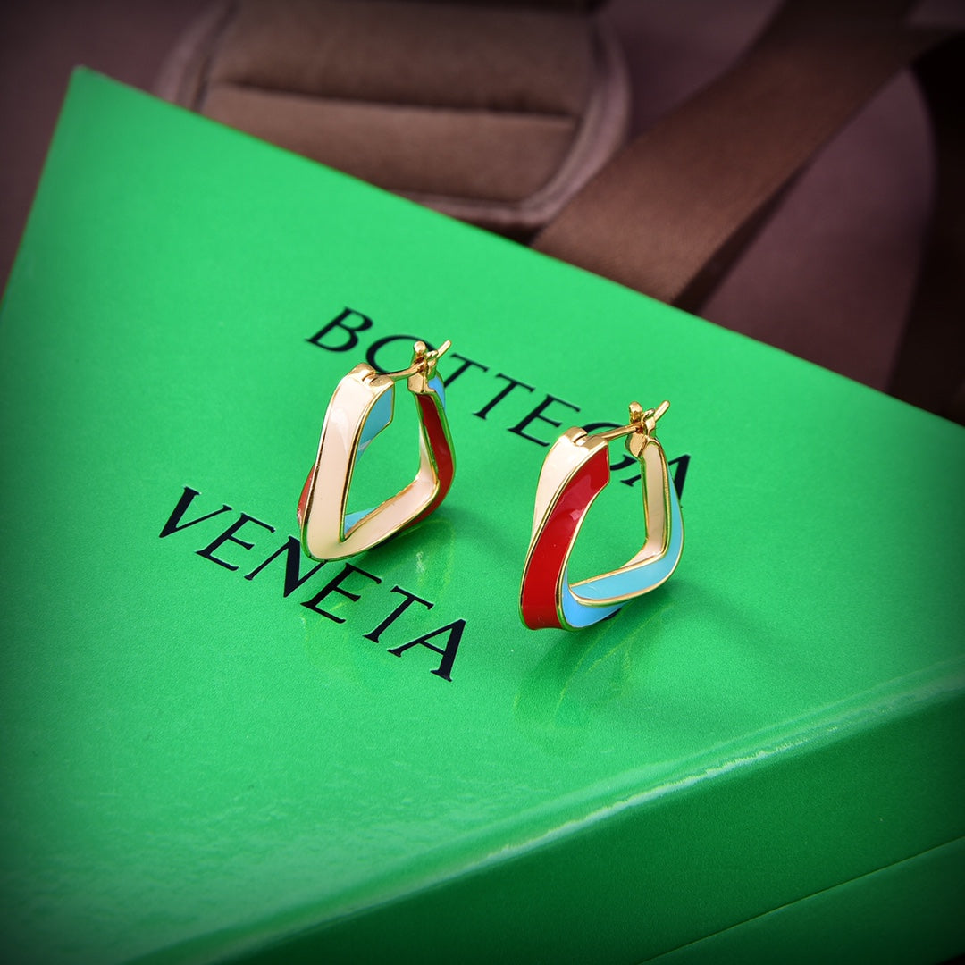 Bvlgari Twisted-triangle Hoop 18K Gold Earrings
