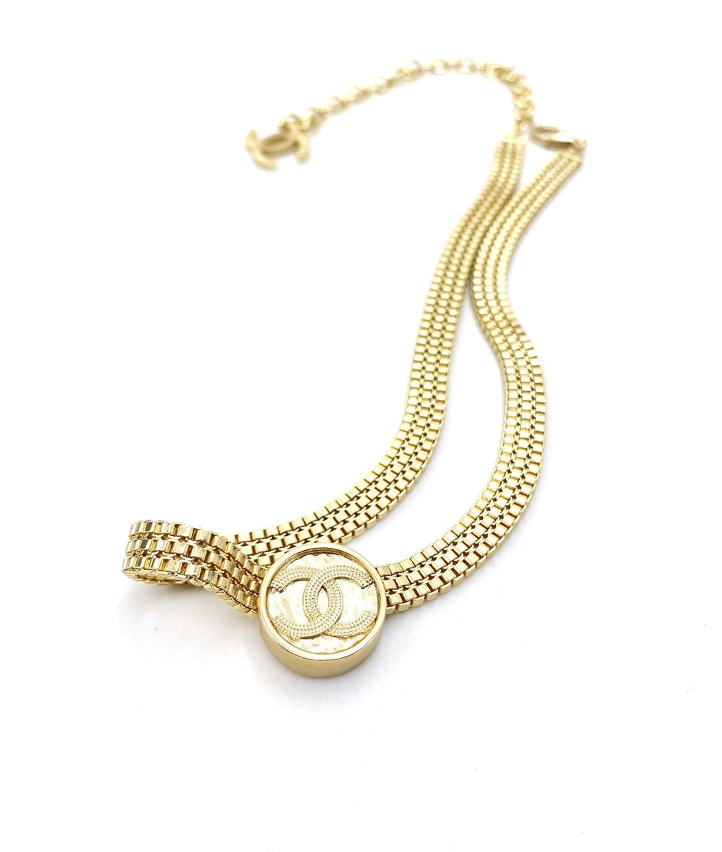 Chanel Choker Chain 18K Gold Necklace