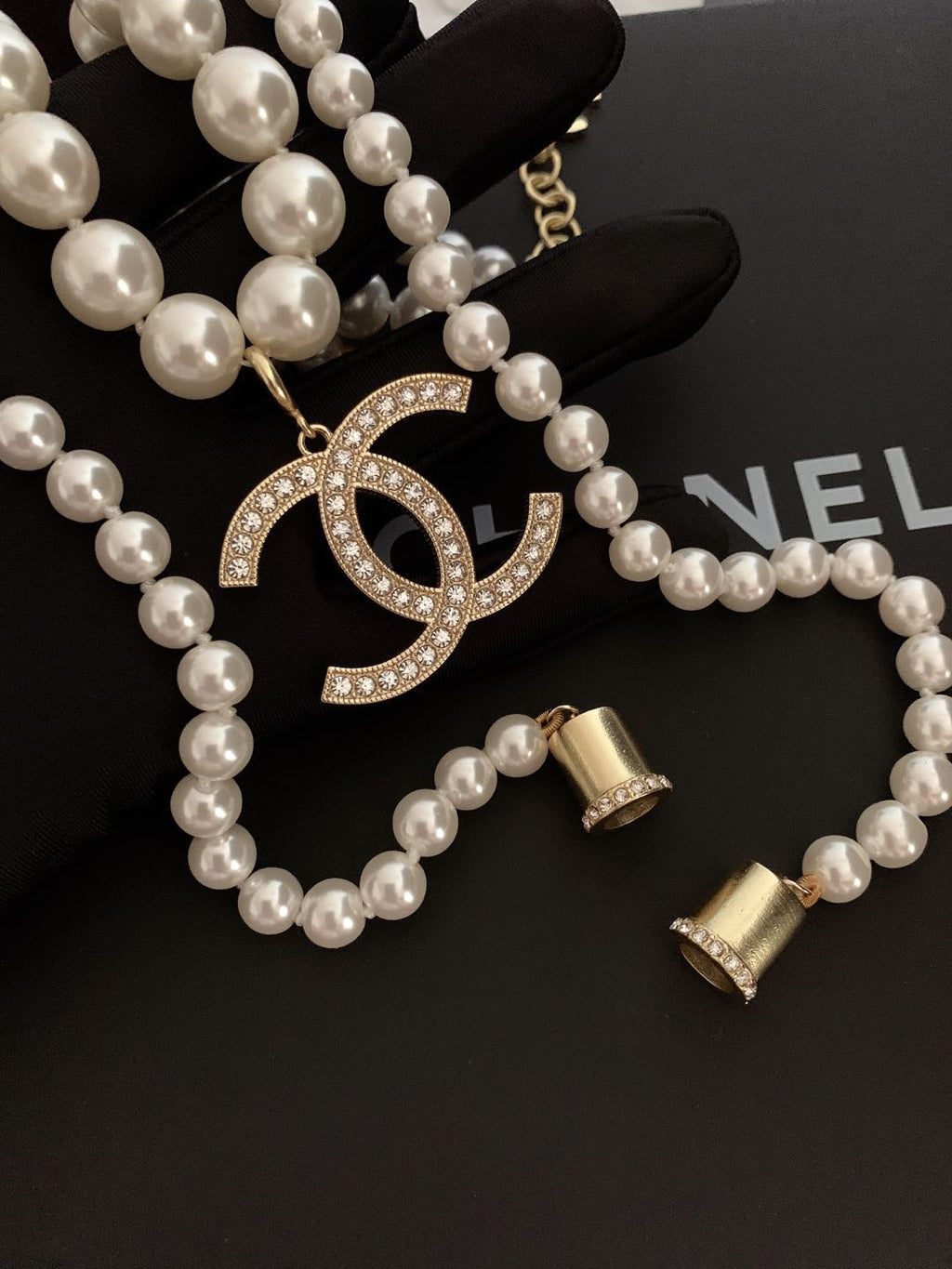 Chanel Pearls Long 18K Gold Necklace