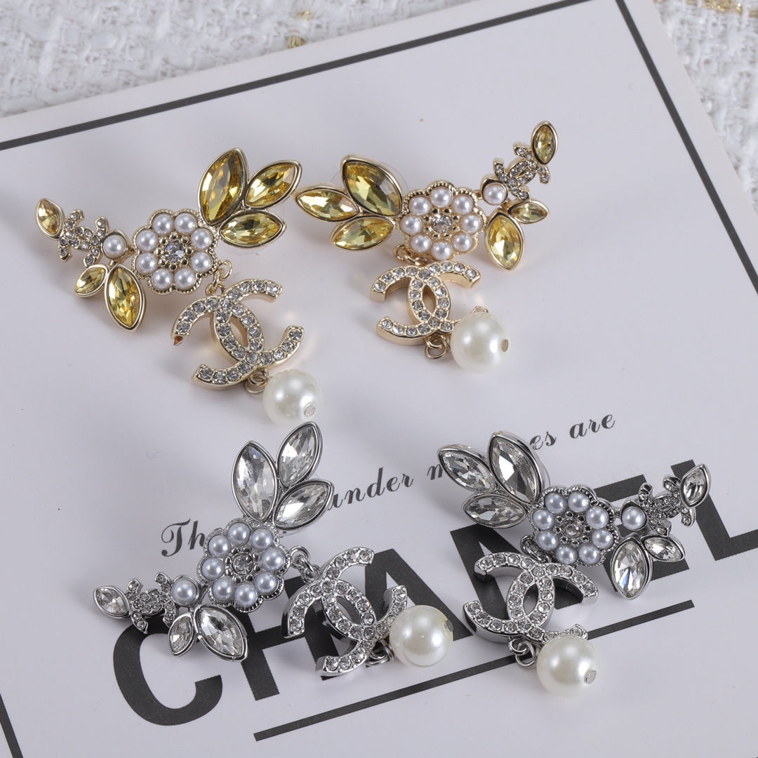 Chanel Flower Crystals 18K Gold Earrings