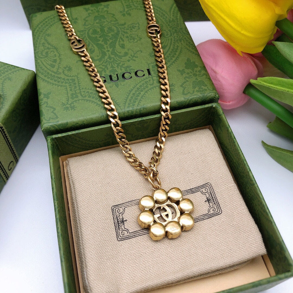Gucci Double Flower Crystals 18K Gold Necklace