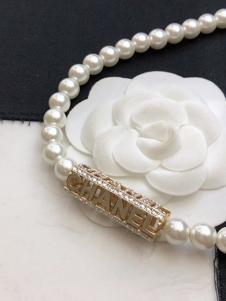 Chanel Script Pearls Chain 18K Gold Necklace