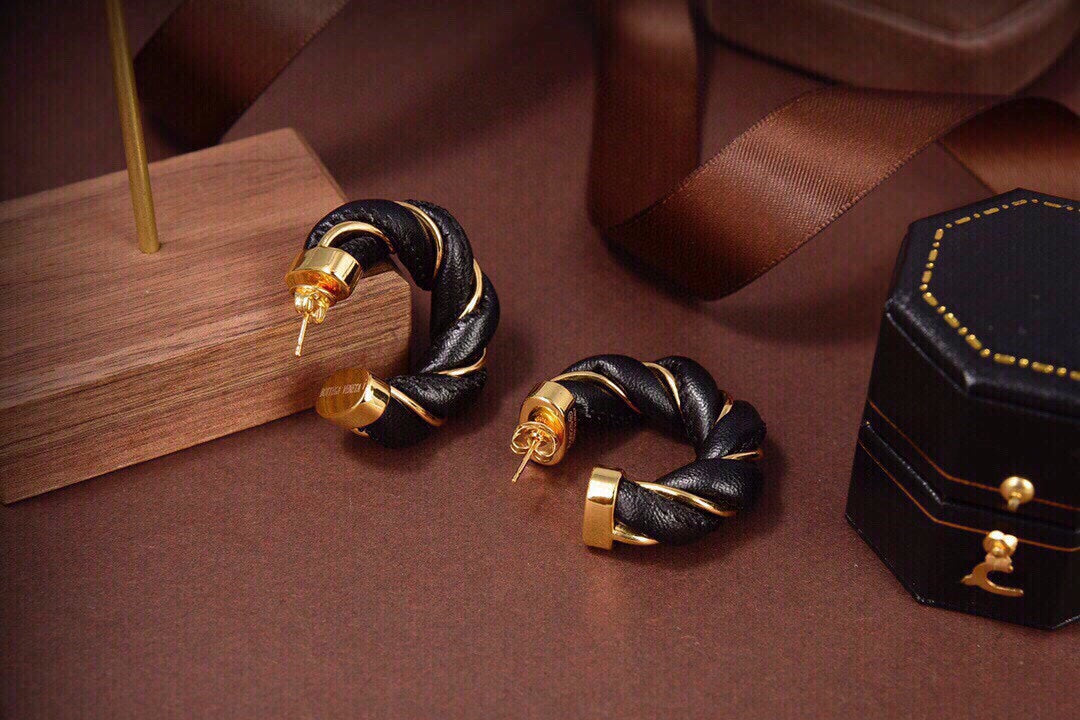 Bvlgari Black 18K Gold Earrings