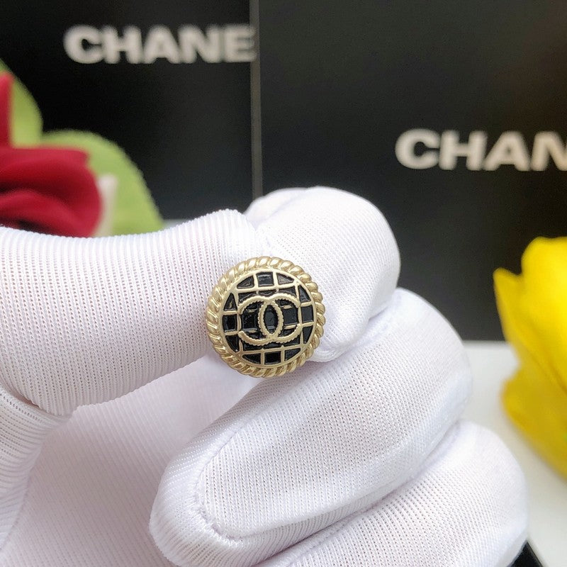 Chanel Black & Gold Round 18K Gold Earrings