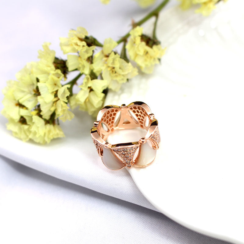Bvlgari Dream 18K Gold Ring