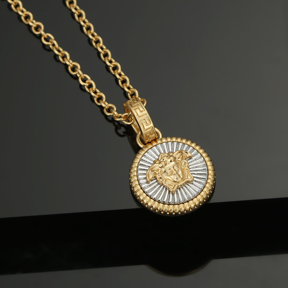 Classic 18K Gold Necklace
