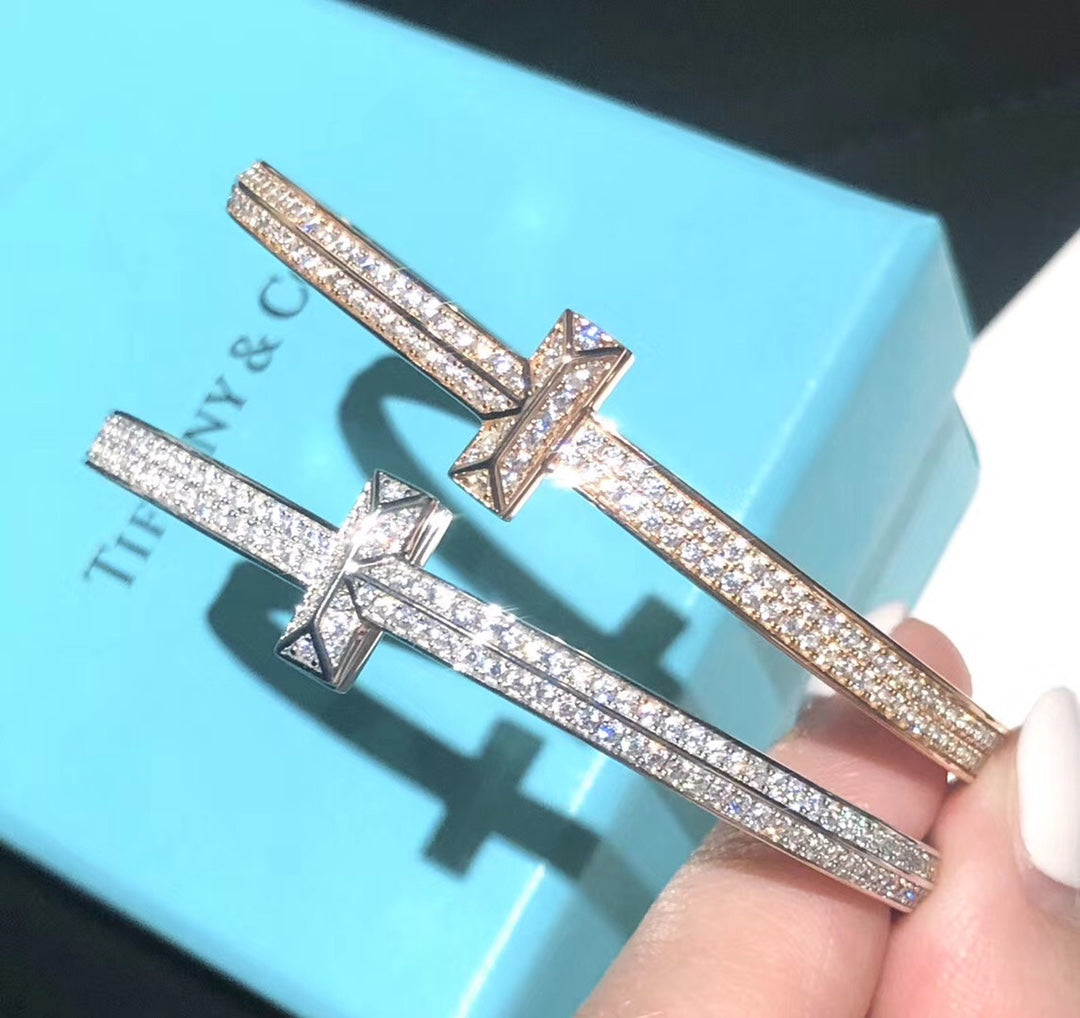 T1 Wide Diamond Hinged Bangle 18K Gold Bracelet