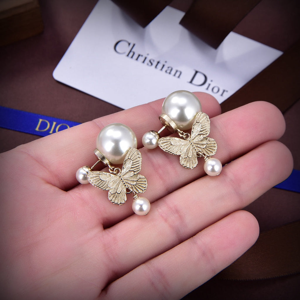 Dior Tribales Pearl 18K Gold Earrings