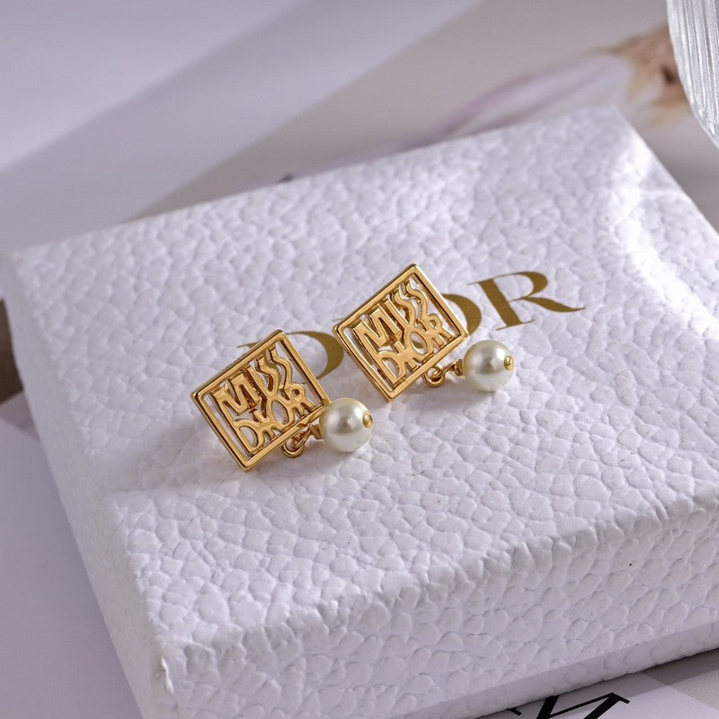 Dior Tribales Miss 18K Gold Earrings