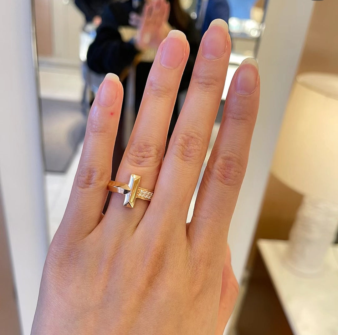 Tiffany Narrow Pave 18K Gold Ring